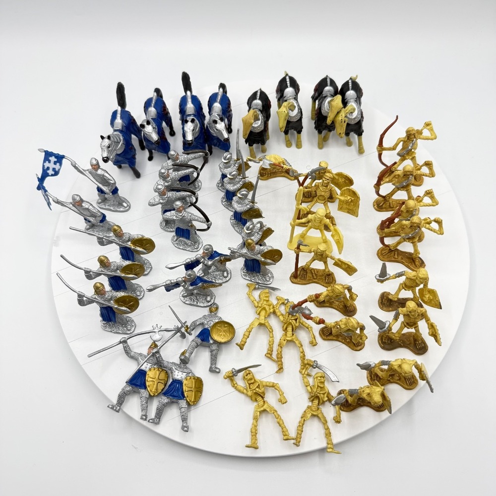 Major Tomb Warriors Skeleton Medievel Knights Horses 46 pc 2" Figure Lot